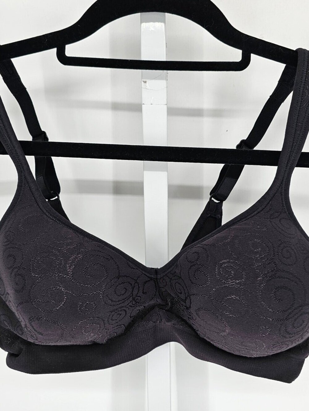 Vintage 1990s Bali Womens Sz 36C Lightly Padded T Shirt Bra Black Style 3643